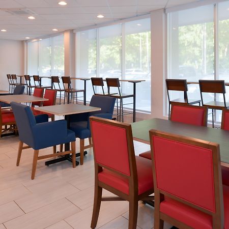 Holiday Inn Express Towson- Baltimore North, An Ihg Hotel Extérieur photo